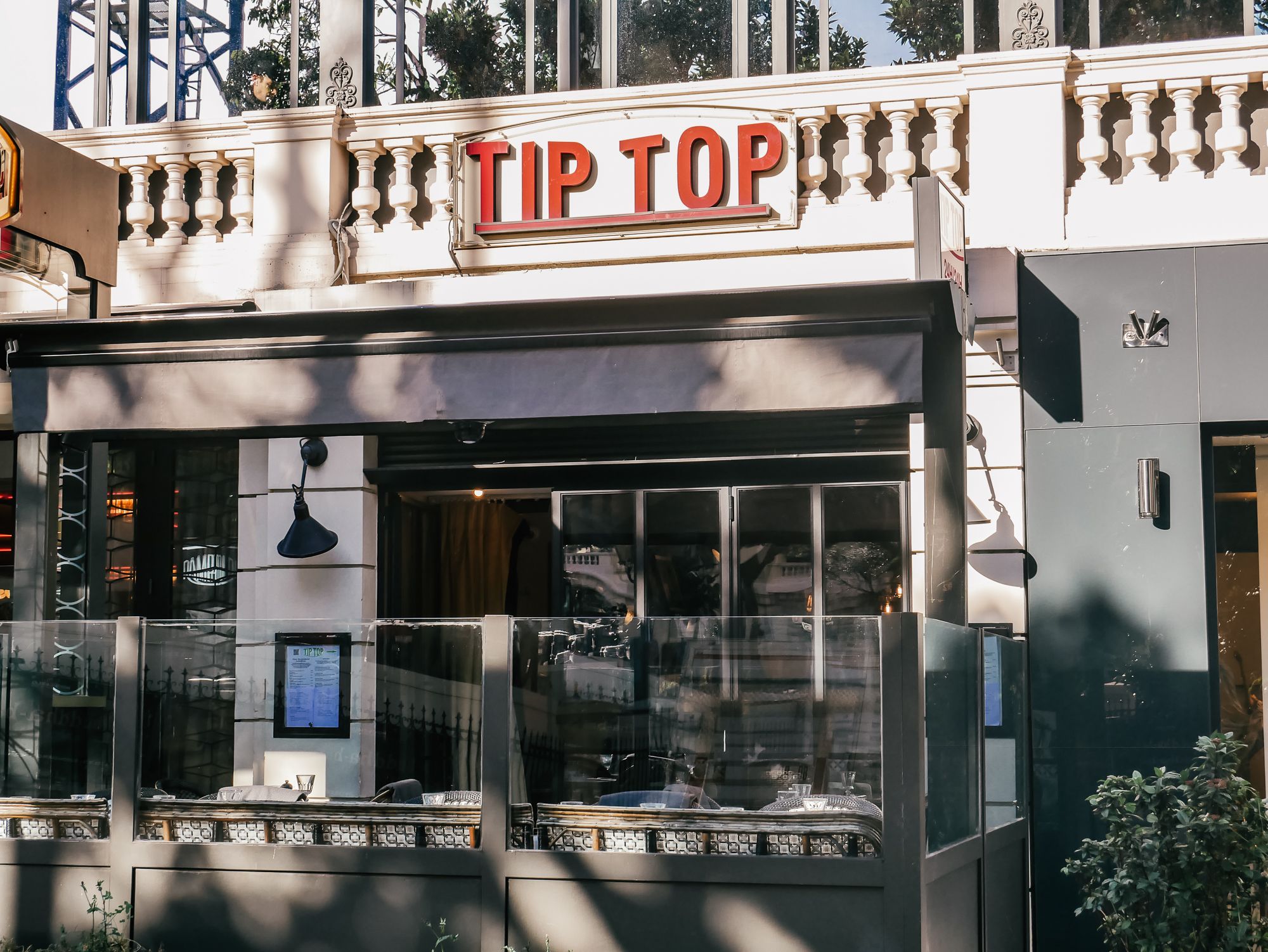 Tip Top Monaco Facade restaurant